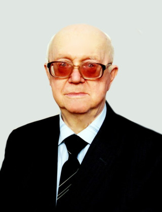 Папешин Валентин Николаевич.